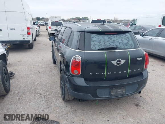2015 MINI Countryman with VIN WMWZB3C53FWR43819, listed as a IAAI auction lot 41610007 with 134,185 mi miles and . Bid and sale history available at DreamBid. Image 3.