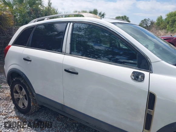 2013 Chevrolet Captiva Sport LS with VIN 3GNFL2EK6DS512195, listed as a IAAI auction lot 42036605 with 153,167 mi miles and . Bid and sale history available at carsss.com. Image 6.