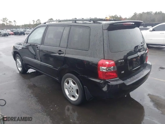2004 Toyota Highlander with VIN JTEDP21A540007401, listed as a IAAI auction lot 41701595 with 268,302 mi miles. Bid and sale history available at carsss.com. Image 3.