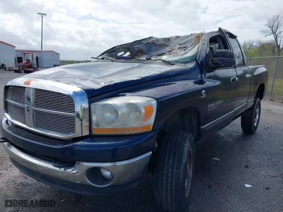 2006 Dodge Ram 2500 SLT with VIN 1D7KS28C76J158745, listed as a IAAI auction lot 41813203 with NaN miles. Bid and sale history available at carsss.com. Image 2.