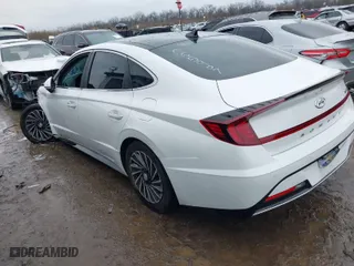 2023 Hyundai Sonata Hybrid Limited with VIN KMHL54JJ3PA065907, listed as a IAAI auction lot 41491036 with 49,943 mi miles. Bid and sale history available at carsss.com. Image 3.