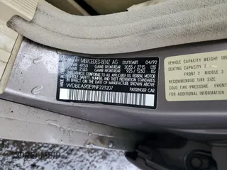 1992 Mercedes-Benz 300 with VIN WDBEA90E9NF223207, listed as a Copart auction lot 44739805 with 210,394 mi miles and Non Repairable. Bid and sale history available at DreamBid. Image 14.