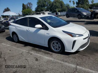 2021 Toyota Prius L Eco z VIN JTDKAMFU4M3145800, wystawiony jako Copart lot #59180285 z przebiegiem 33 991 mil mil oraz Czysty tytuł • Clean title. Historia ofert i sprzedaży dostępna na DreamBid. Obrazek 4.