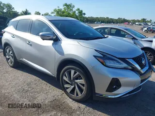2020 Nissan Murano SL z VIN 5N1AZ2CJ6LN105493, wystawiony jako IAAI lot #42487436 z przebiegiem 27 099 mil mil oraz . Historia ofert i sprzedaży dostępna na DreamBid. Obrazek 1.