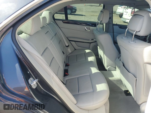 2014 Mercedes-Benz E 350 Sport z VIN WDDHF5KB2EA896323, wystawiony jako Copart lot #56703085 z przebiegiem 125 173 mil mil oraz Szkoda całkowita • Salvage title. Historia ofert i sprzedaży dostępna na DreamBid. Obrazek 10.