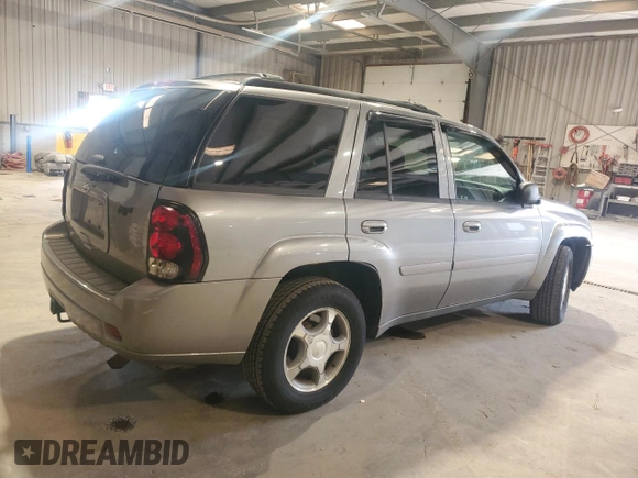 2008 Chevrolet TrailBlazer LT w/3LT with VIN 1GNDT13S982200877, listed as a Copart auction lot 50762715 with 95,583 mi miles and Clean Title. Bid and sale history available at carsss.com. Image 3.