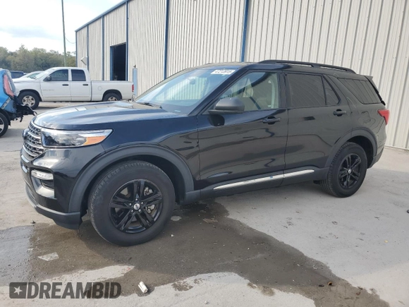 2020 Ford Explorer XLT with VIN 1FMSK8DH5LGC44851, listed as a Copart auction lot 47213915 with 34,007 mi miles and Salvage Title. Bid and sale history available at carsss.com. Image 1.