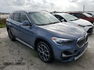 2021 BMW X1 sDrive28i z VIN WBXJG7C03M5T49590, wystawiony jako Copart lot #52473453 z przebiegiem 19 199 mil mil oraz Nie do naprawy. Historia ofert i sprzedaży dostępna na DreamBid. Obrazek 4.