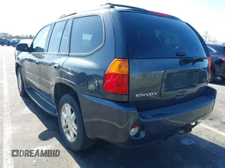 2007 GMC Envoy Denali z VIN 1GKET63M672231311, wystawiony jako IAAI lot #41992787 z przebiegiem 212 145 mil mil oraz . Historia ofert i sprzedaży dostępna na DreamBid. Obrazek 3.