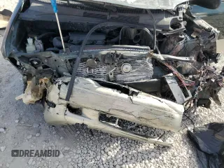 2000 Toyota Sienna LE z VIN 4T3ZF13CXYU287503, wystawiony jako Copart lot #43746115 z przebiegiem Nie podano mil oraz Szkoda całkowita • Salvage title. Historia ofert i sprzedaży dostępna na DreamBid. Obrazek 12.