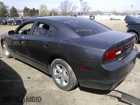 2013 Dodge Charger SE with VIN 2C3CDXBG7DH637736, listed as a IAAI auction lot 19538711 with 80,920 mi miles. Bid and sale history available at carsss.com. Image 3.