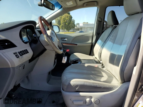 2014 Toyota Sienna Limited with VIN 5TDDK3DC0ES081720, listed as a Copart auction lot 63143875 with 213,928 mi miles and Clean title. Bid and sale history available at DreamBid. Image 7.
