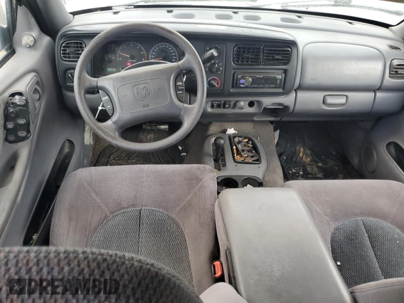 2000 Dodge Durango with VIN 1B4HS28Z1YF168392, listed as a Copart auction lot 89223475 with 299,799 mi miles and Salvage Title. Bid and sale history available at DreamBid. Image 8.