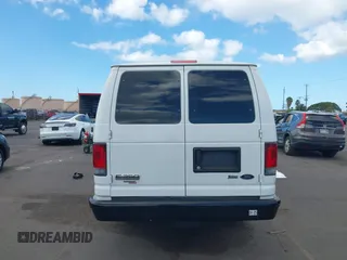 2011 Ford Econoline Passenger XL с VIN 1FBSS3BL5BDB09954, выставлен на аукционе IAAI как лот 41325653 с пробегом Не указан миль и . История ставок и продаж доступна на DreamBid. Изображение 17.
