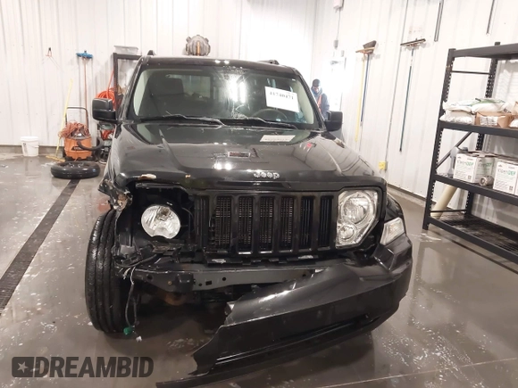 2009 Jeep Liberty Sport with VIN 1J8GN28K29W537201, listed as a IAAI auction lot 41740471 with 151,082 mi miles. Bid and sale history available at carsss.com. Image 12.