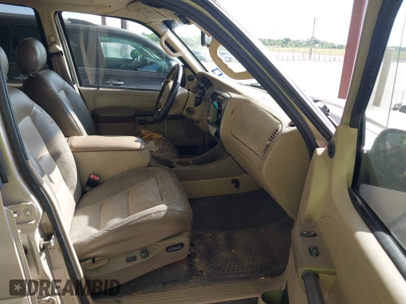 2005 Ford Explorer Sport Trac XLS with VIN 1FMZU67K65UA53643, listed as a IAAI auction lot 42467148 with 219,931 mi miles and . Bid and sale history available at DreamBid. Image 5.