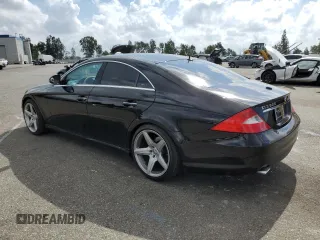 2006 Mercedes-Benz CLS-Class with VIN WDDDJ75X46A074432, listed as a Copart auction lot 71738614 with 104,343 mi miles and Salvage Title. Bid and sale history available at carsss.com. Image 2.