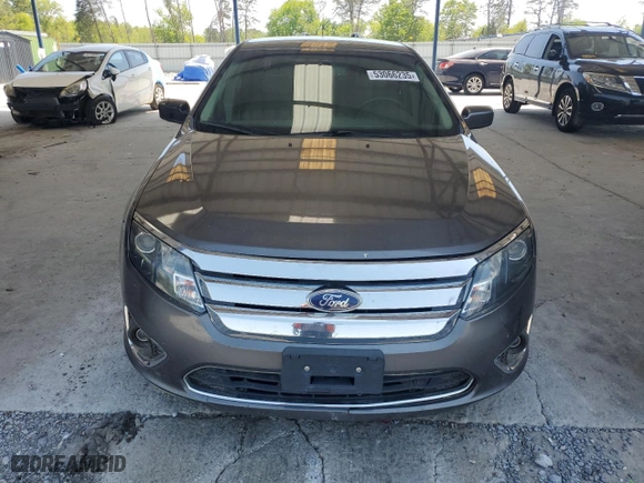 2011 Ford Fusion Hybrid with VIN 3FADP0L35BR180930, listed as a Copart auction lot 53066235 with 156,548 mi miles and Clean Title. Bid and sale history available at carsss.com. Image 5.