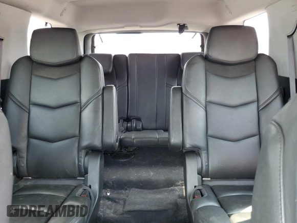 2016 Cadillac Escalade z VIN 1GYS4AKJ8GR350713, wystawiony jako Copart lot #67695434 z przebiegiem 120 942 mil mil oraz Szkoda całkowita • Salvage title. Historia ofert i sprzedaży dostępna na DreamBid. Obrazek 10.
