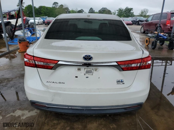 2013 Toyota Avalon Hybrid XLE Premium with VIN 4T1BD1EB5DU016850, listed as a Copart auction lot 52119465 with 221,982 mi miles and Clean Title. Bid and sale history available at carsss.com. Image 6.