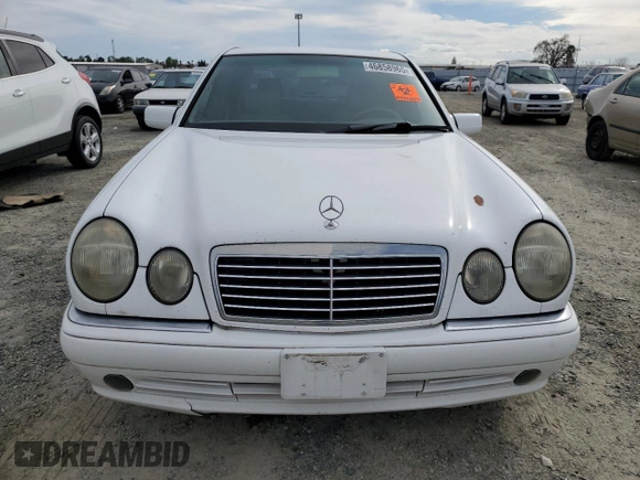 1998 Mercedes-Benz E with VIN WDBJF70F1WA683246, listed as a Copart auction lot 46858965 with Not Provided miles and Salvage Title. Bid and sale history available at DreamBid. Image 5.