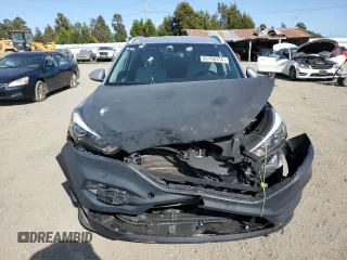 2017 Hyundai Tucson Sport z VIN KM8J33A26HU469865, wystawiony jako Copart lot #52766315 z przebiegiem 82 893 mil mil oraz Szkoda całkowita • Salvage title. Historia ofert i sprzedaży dostępna na DreamBid. Obrazek 5.