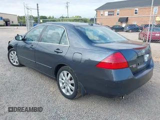 2007 Honda Accord EX-L z VIN 1HGCM66577A104109, wystawiony jako IAAI lot #42310205 z przebiegiem 160 934 mil mil oraz . Historia ofert i sprzedaży dostępna na DreamBid. Obrazek 3.