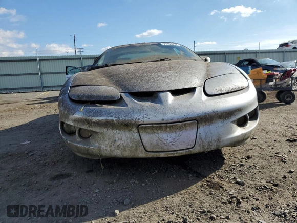 1999 Pontiac Firebird Firebird z VIN 2G2FS22K7X2214737, wystawiony jako Copart lot #77784414 z przebiegiem 93 670 mil mil oraz Czysty tytuł • Clean title. Historia ofert i sprzedaży dostępna na DreamBid. Obrazek 5.