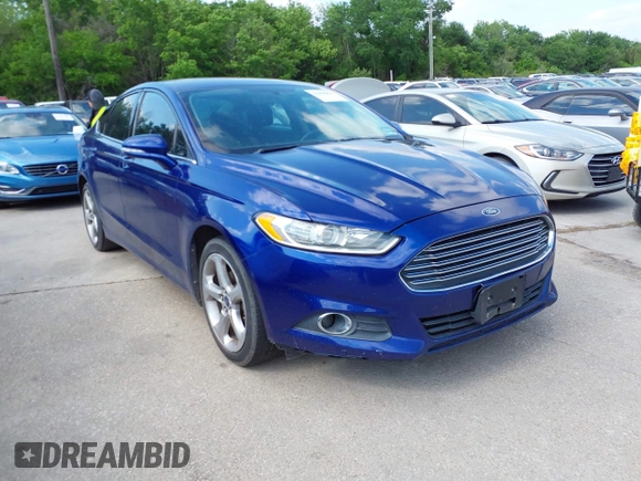 2013 Ford Fusion SE with VIN 3FA6P0H76DR387981, listed as a IAAI auction lot 42058898 with 176,868 mi miles. Bid and sale history available at carsss.com. Image 1.