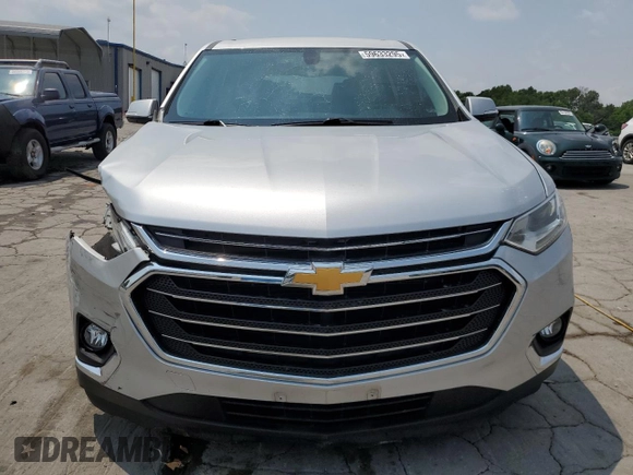 2018 Chevrolet Traverse LT Cloth z VIN 1GNERGKW8JJ113526, wystawiony jako Copart lot #59633295 z przebiegiem 111 066 mil mil oraz Szkoda całkowita • Salvage title. Historia ofert i sprzedaży dostępna na DreamBid. Obrazek 5.
