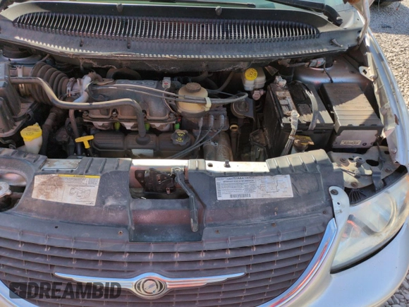 2005 Chrysler Town & Country LX with VIN 2C4GP44R25R483773, listed as a Copart auction lot 52019725 with 244,319 mi miles and Salvage Title. Bid and sale history available at DreamBid. Image 14.