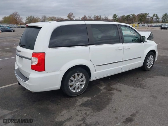 2015 Chrysler Town & Country Touring with VIN 2C4RC1BGXFR739258, listed as a IAAI auction lot 40736538 with NaN miles. Bid and sale history available at carsss.com. Image 4.