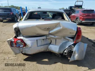 2005 Chrysler 300 with VIN 2C3JA43R15H171138, listed as a Copart auction lot 74354314 with 164,862 mi miles and Clean Title. Bid and sale history available at carsss.com. Image 6.