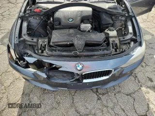 2015 BMW 3 Series 320i xDrive z VIN WBA3C3G55FNT53401, wystawiony jako Copart lot #60574915 z przebiegiem 184 516 mil mil oraz Czysty tytuł • Clean title. Historia ofert i sprzedaży dostępna na DreamBid. Obrazek 11.