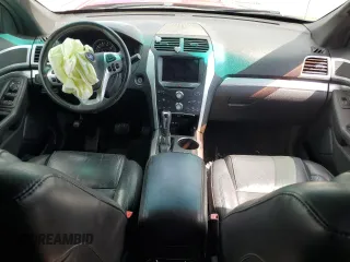 2013 Ford Explorer XLT z VIN 1FM5K7D98DGA98754, wystawiony jako Copart lot #56841075 z przebiegiem 100 174 mil mil oraz Szkoda całkowita • Salvage title. Historia ofert i sprzedaży dostępna na DreamBid. Obrazek 8.