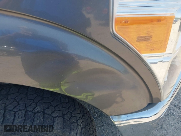 2012 Ford F-250 XL with VIN 1FT7X2B63CEB12693, listed as a IAAI auction lot 42362466 with 224,180 mi miles and . Bid and sale history available at DreamBid. Image 18.