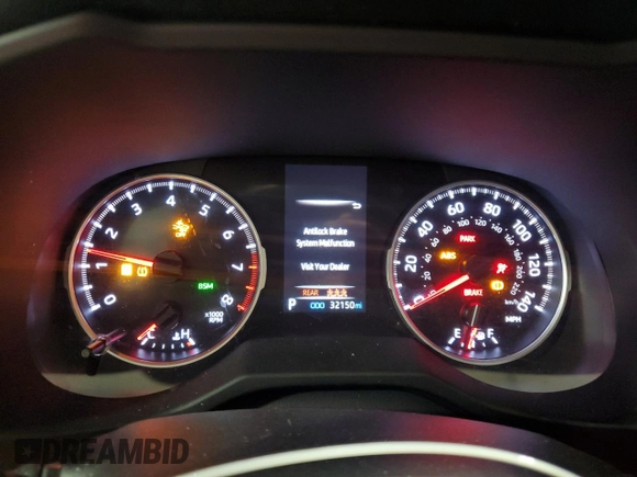 2021 Toyota RAV4 XLE with VIN 2T3P1RFV7MW196605, listed as a Copart auction lot 63502735 with 32,150 mi miles and Salvage title. Bid and sale history available at DreamBid. Image 9.