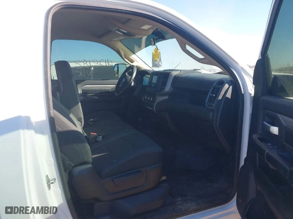 2019 Ram 2500 Tradesman with VIN 3C6MR5AJ0KG643448, listed as a IAAI auction lot 41281882 with 65,536 mi miles. Bid and sale history available at carsss.com. Image 5.