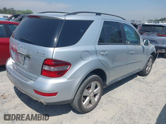 2009 Mercedes-Benz M 350 with VIN 4JGBB86E69A507248, listed as a IAAI auction lot 42077634 with 124,279 mi miles and . Bid and sale history available at DreamBid. Image 4.