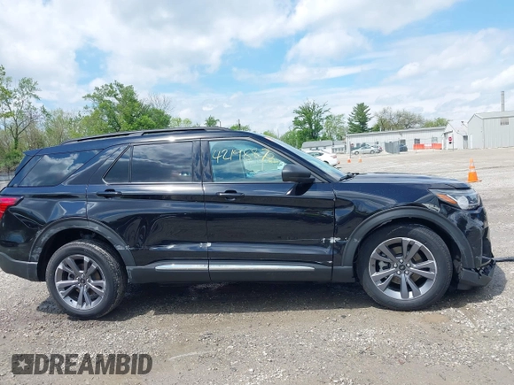 2025 Ford Explorer Active z VIN 1FMUK8DH8SGB17695, wystawiony jako IAAI lot #42198872 z przebiegiem 2 795 mil mil oraz . Historia ofert i sprzedaży dostępna na DreamBid. Obrazek 14.