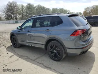 2024 Volkswagen Tiguan SE R-Line Black with VIN 3VV8B7AX3RM112370, listed as a Copart auction lot 54293335 with 3,330 mi miles and Salvage Title. Bid and sale history available at carsss.com. Image 2.