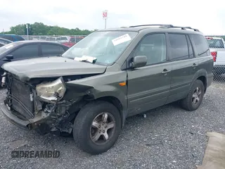 2006 Honda Pilot EX-L with VIN 5FNYF18776B011211, listed as a IAAI auction lot 39555749 with 295,998 mi miles and . Bid and sale history available at DreamBid. Image 2.