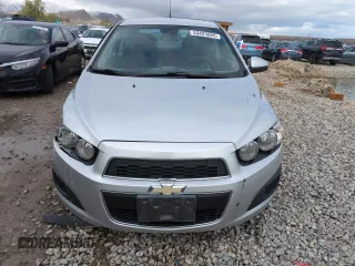 2012 Chevrolet Sonic LT z VIN 1G1JD5SH2C4164834, wystawiony jako Copart lot #53425665 z przebiegiem 89 043 mil mil oraz Szkoda całkowita • Salvage title. Historia ofert i sprzedaży dostępna na DreamBid. Obrazek 5.