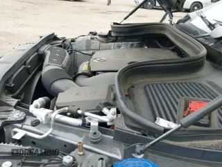 2023 Mercedes-Benz GLE 350 с VIN 4JGFB4KB1PA923727, выставлен на аукционе IAAI как лот 42351593 с пробегом 32 584 миль миль и . История ставок и продаж доступна на DreamBid. Изображение 19.