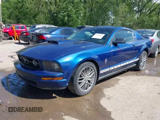 2006 Ford Mustang Standard with VIN 1ZVFT80N565158094, listed as a IAAI auction lot 42168152 with 179,778 mi miles and . Bid and sale history available at DreamBid. Image 17.
