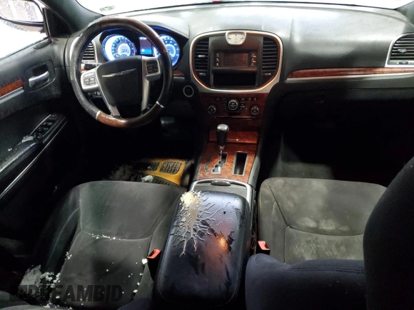 2012 Chrysler 300 with VIN 2C3CCAAG7CH117018, listed as a Copart auction lot 48672635 with 195,880 mi miles and Salvage Title. Bid and sale history available at carsss.com. Image 8.