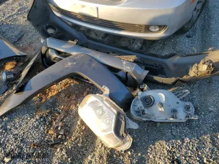 2015 Toyota Tacoma with VIN 3TMLU4EN2FM178348, listed as a Copart auction lot 48240555 with 132,142 mi miles and Salvage Title. Bid and sale history available at carsss.com. Image 12.