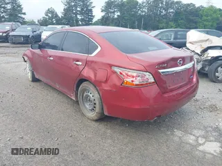 2014 Nissan Altima SV with VIN 1N4AL3AP6EC154913, listed as a IAAI auction lot 41715183 with 284,464 mi miles and . Bid and sale history available at carsss.com. Image 3.