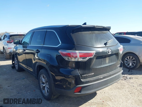 2014 Toyota Highlander XLE z VIN 5TDJKRFH9ES039366, wystawiony jako IAAI lot #41779728 z przebiegiem 156 933 mil mil oraz . Historia ofert i sprzedaży dostępna na DreamBid. Obrazek 3.