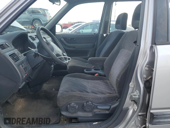 2001 Honda CR-V LX with VIN JHLRD28471C000630, listed as a Copart auction lot 76258504 with 93,501 mi miles and Salvage Title. Bid and sale history available at carsss.com. Image 7.